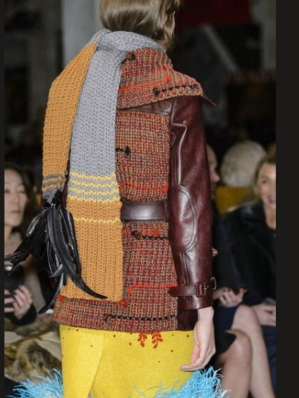 Prada fall winter 2017 runway scarf
